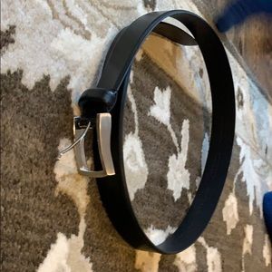 Men’s Hugo Boss Barney belt brand new!